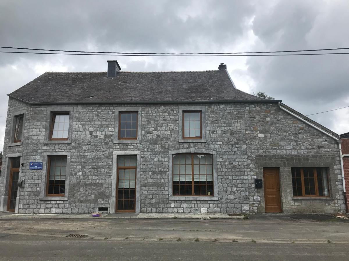 Petite Maison A La Campagne Couvin Exterior photo